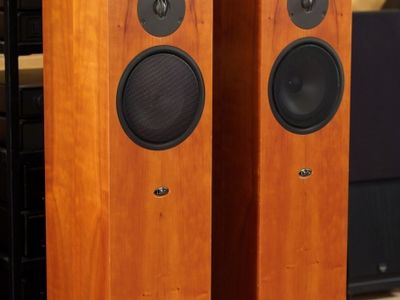 Used linn ninka speakers for Sale 