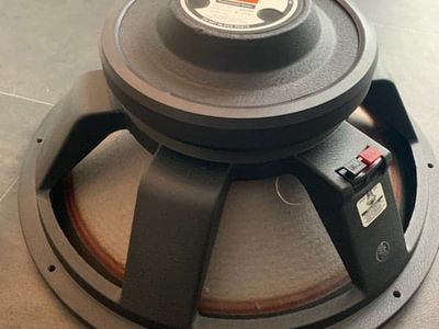 975922_7